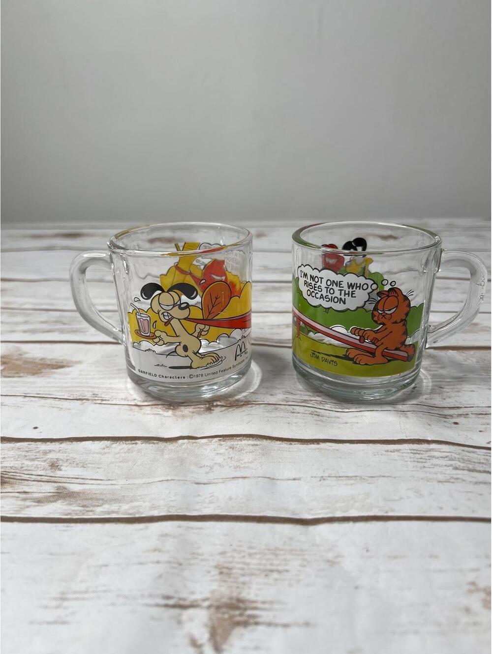 Set of 2 Vintage 1978 McDonalds Garfield Glass‎ Coffee Mugs